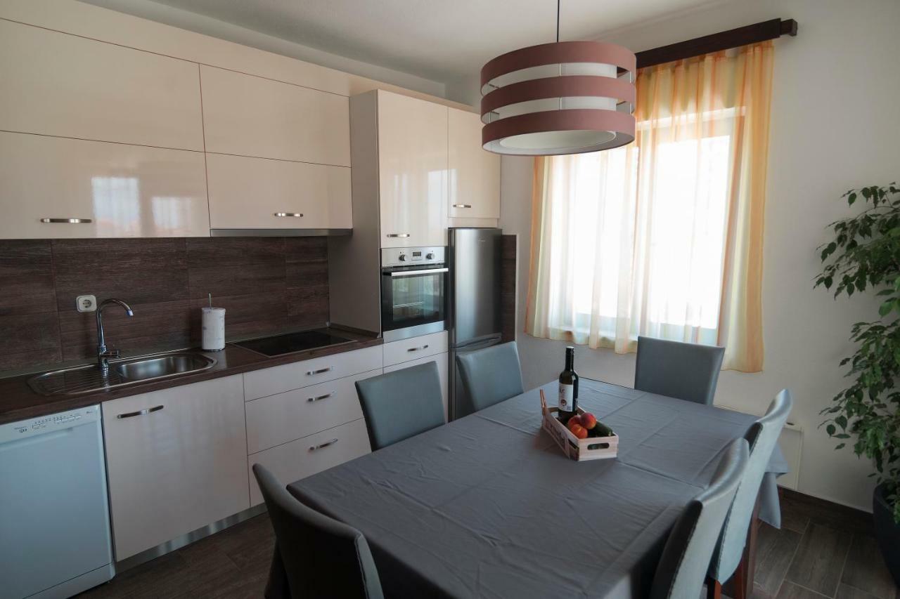 Apartments Ivana Postira Dış mekan fotoğraf