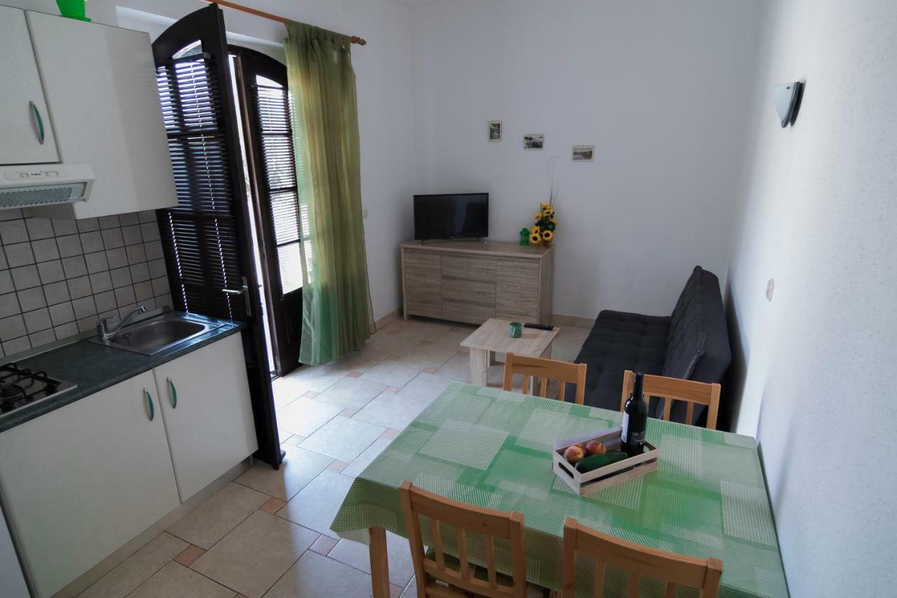 Apartments Ivana Postira Dış mekan fotoğraf